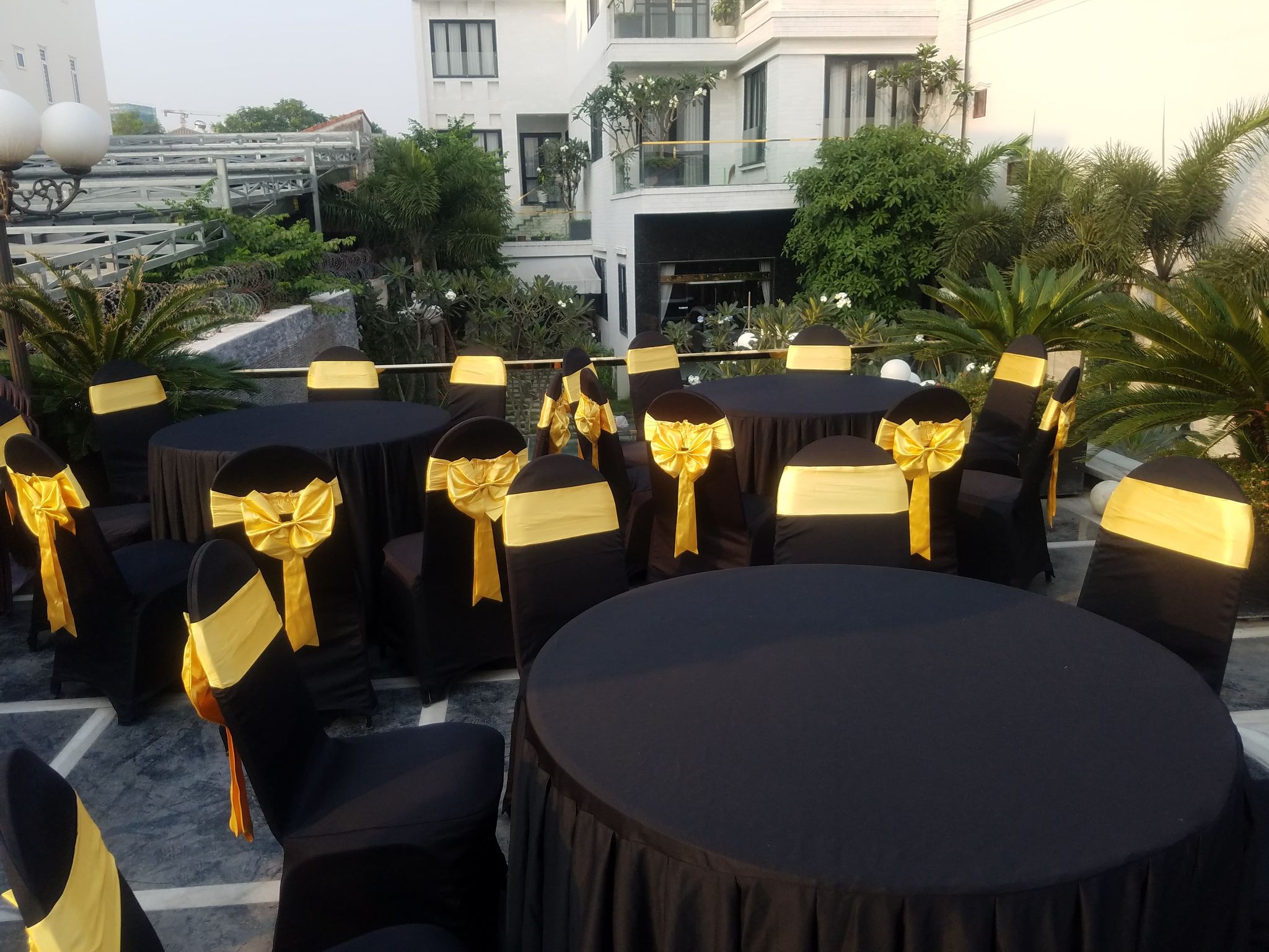 Cho thuê bàn ghế quận Gò Vấp sự kiện hội nghị đám cưới